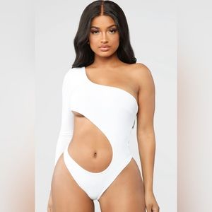 White Fashionova bodysuit